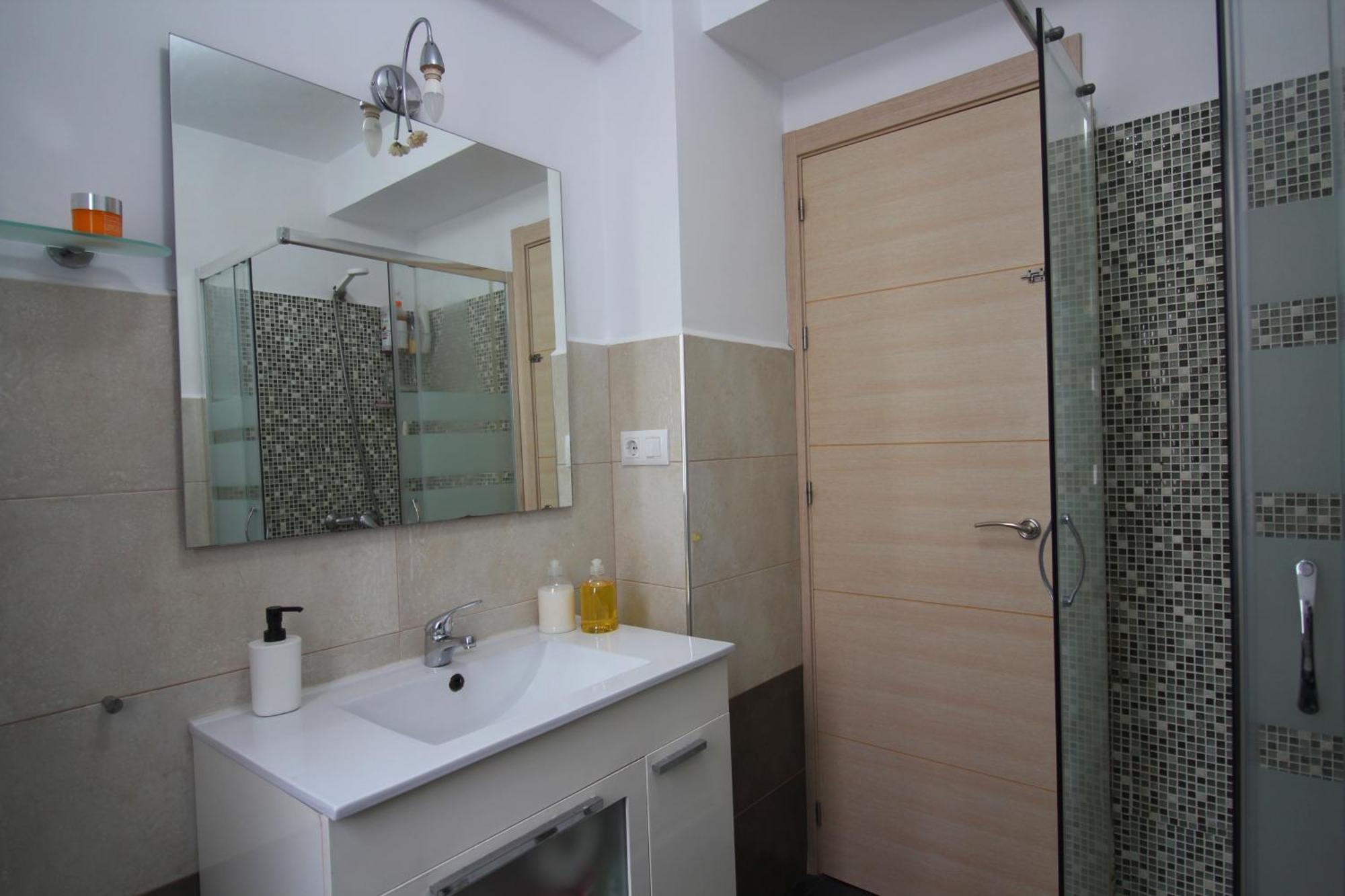 Barrio De Triana - Numancia Apartment Севиля Екстериор снимка